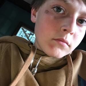 Meet your Posher, Max